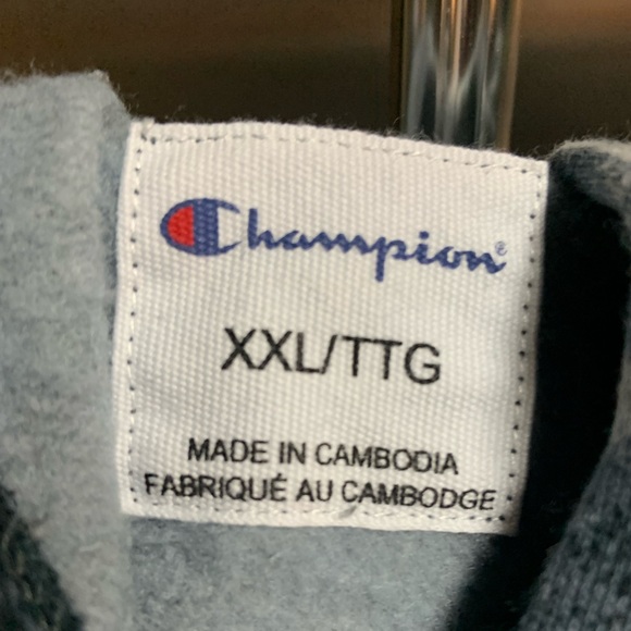 Champion Ladies XXL Hoodie - Picture 3 of 3